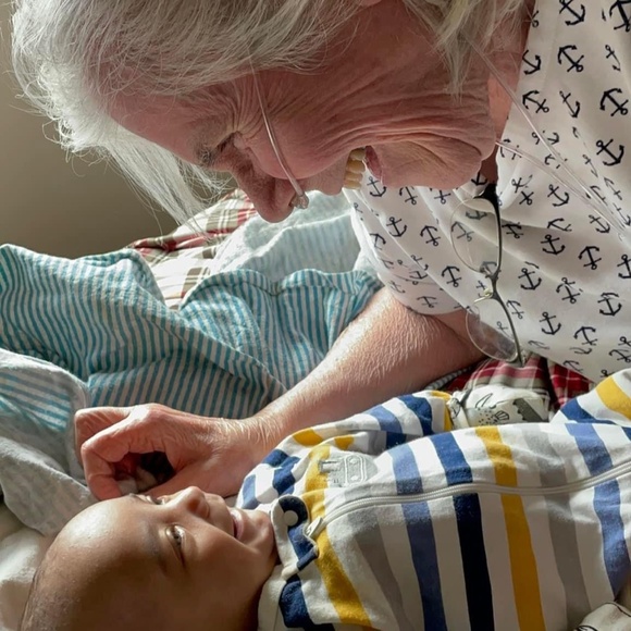 Meet your Posher, Destiny - Picture 7 of 16